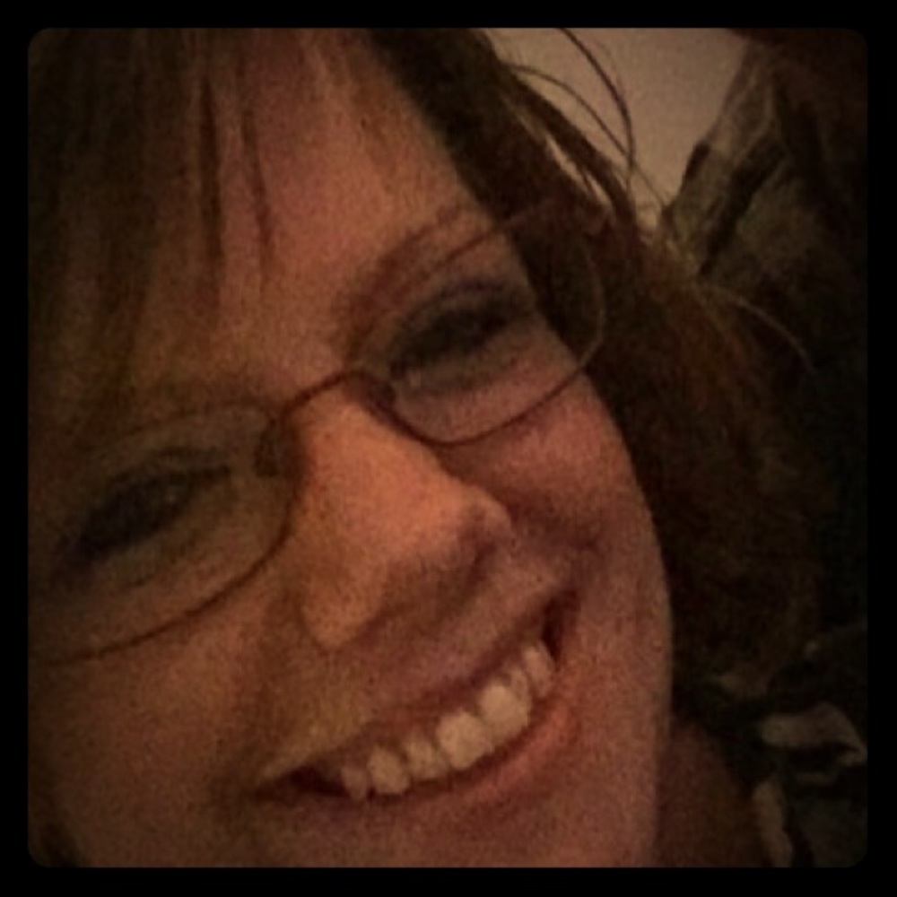 Meet your Posher, Linds